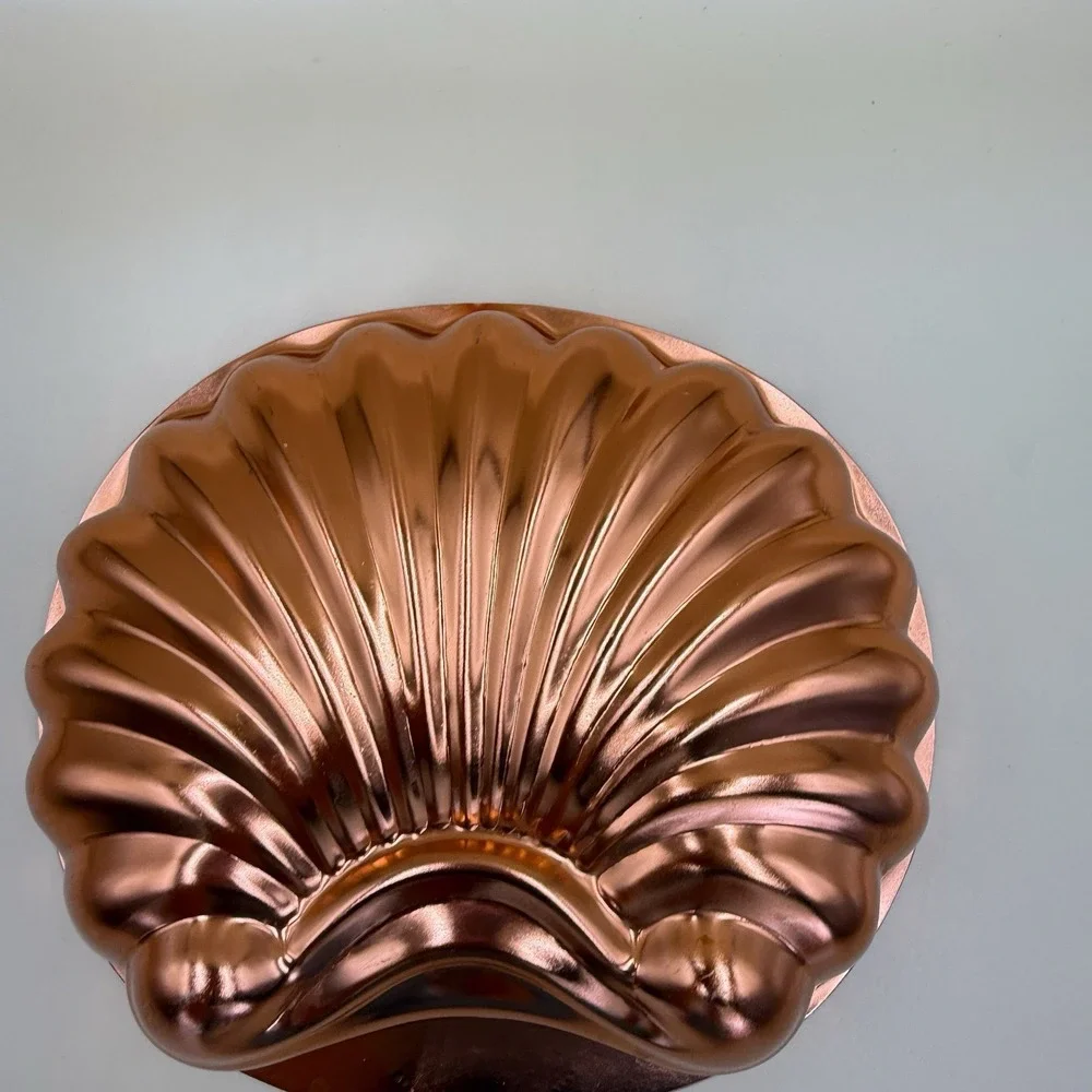 Vintage Wearever 6 Cup 2990 Aluminum Copper Tone Shell Mold Jello Gelatin Oval